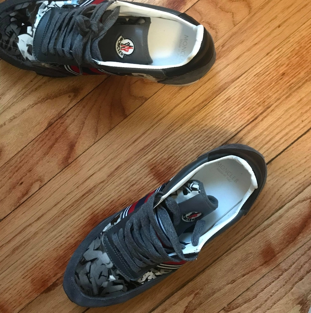 Moncler sneakers - Picture 3 of 4